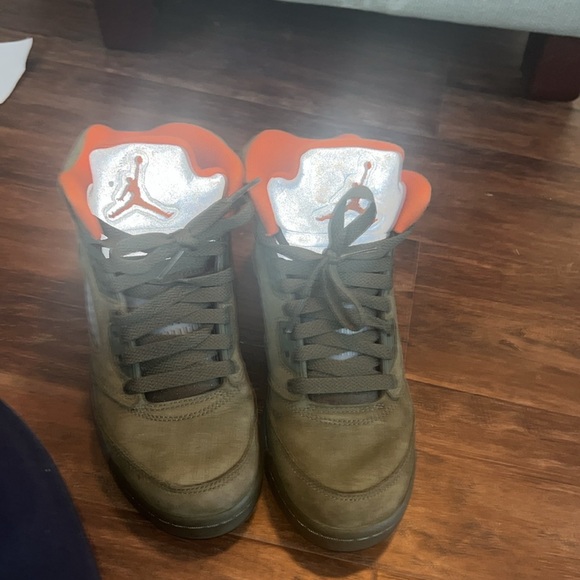Air Jordan 5 Retro Olive Preowned size 3.5Y - Picture 9 of 12